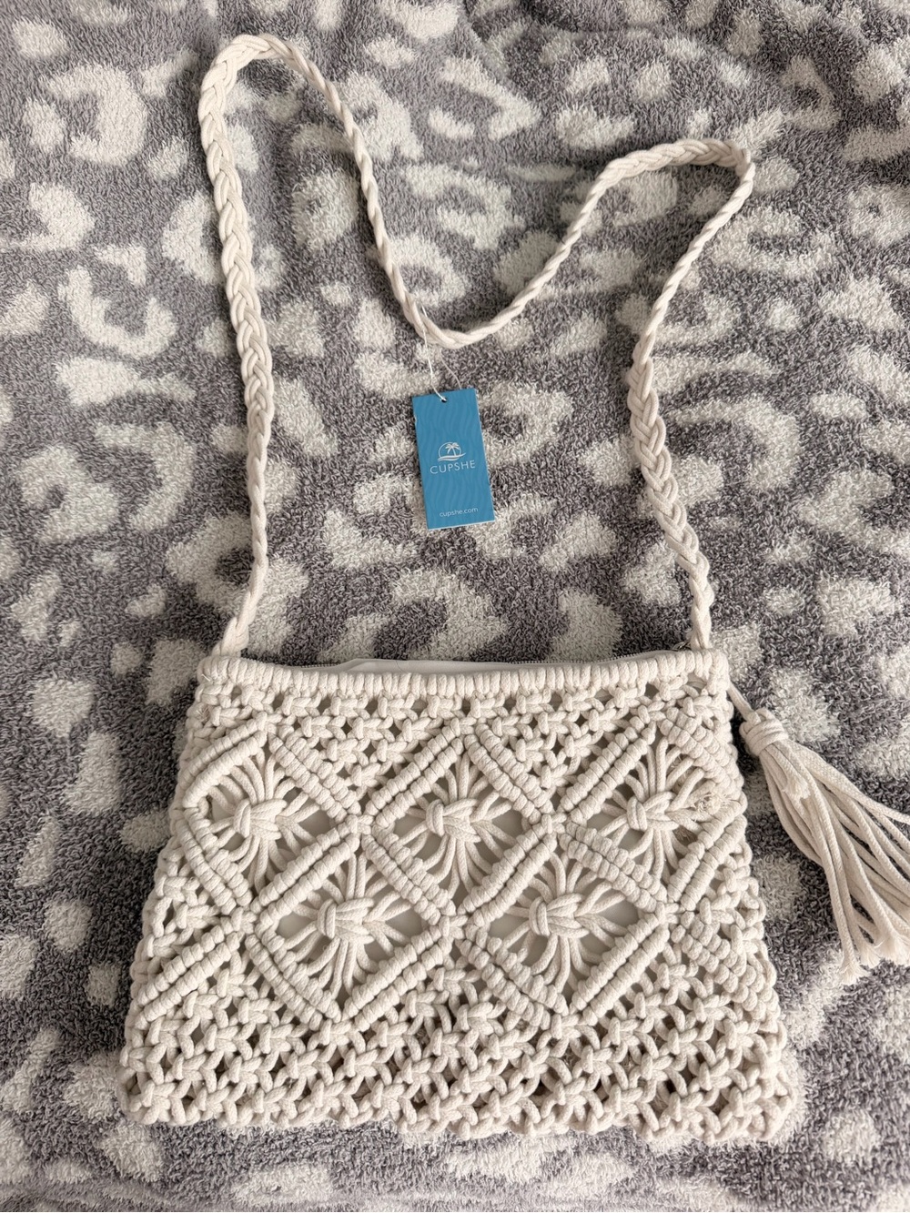 Cupshe Cream Macramé Boho Crossbody Bag with Tassel
